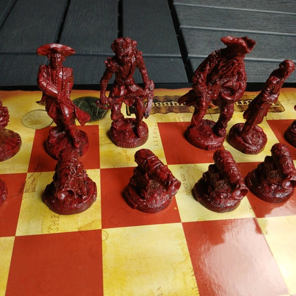 Disney Pirates of the Caribbean At Worlds End Chess Set  RARE Collector's Ed.-RB - Picture 4 of 15